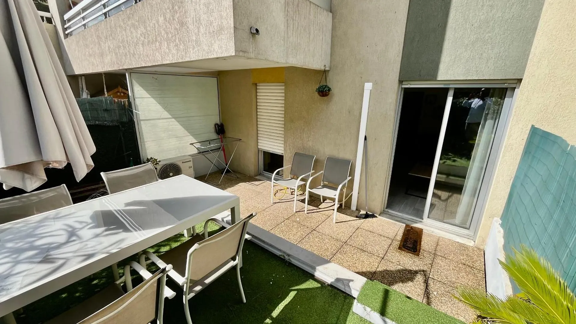 דירות סאן-לורן-דו-ואר Le Rieviera Bay-Parking-Jardin Pick Up Airport 0*,  צרפת